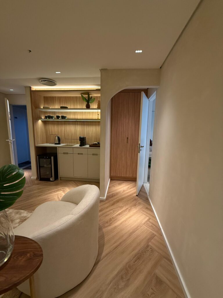 WhatsApp Image 2025-09-22 at 07.31.41